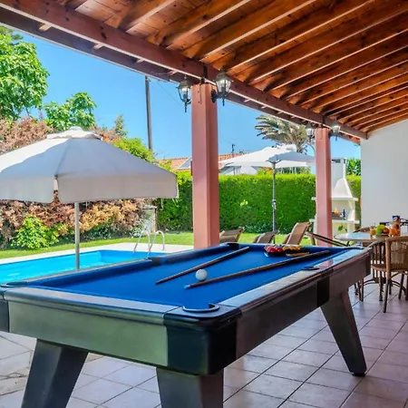 Villa Poppy By
