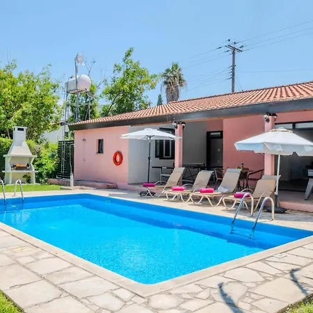 Poppy By Villa *